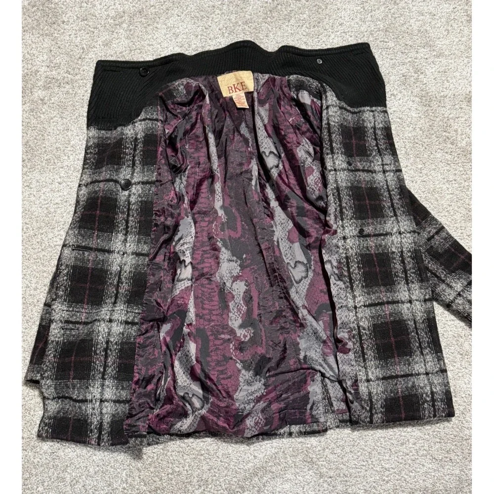 BKE Buckle Coat Women's Sz S Wool Blend Plaid Double Breast Lined Front Pockets‎